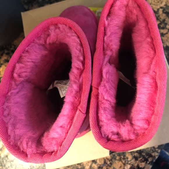 Ugg boots - Picture 4 of 5